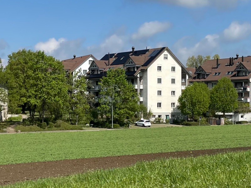 Energiegenossenschaft Bülach | Photovoltaik auf Mehrfamilienhaus Energiegenossenschaft Bülach | Photovoltaik auf Mehrfamilienhaus